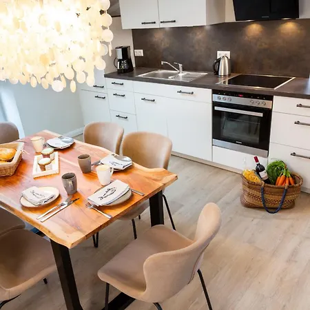 Osterhof - Casa Mare 公寓 *